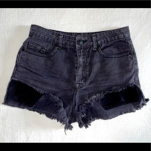 Urban Outfitters BDG Lou High Rise Black Shorts Size 26W